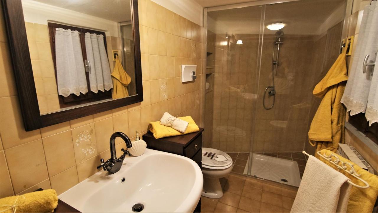 La Casina Dei Cuori Di Nonna Miglia Villa Pallerone Exterior photo